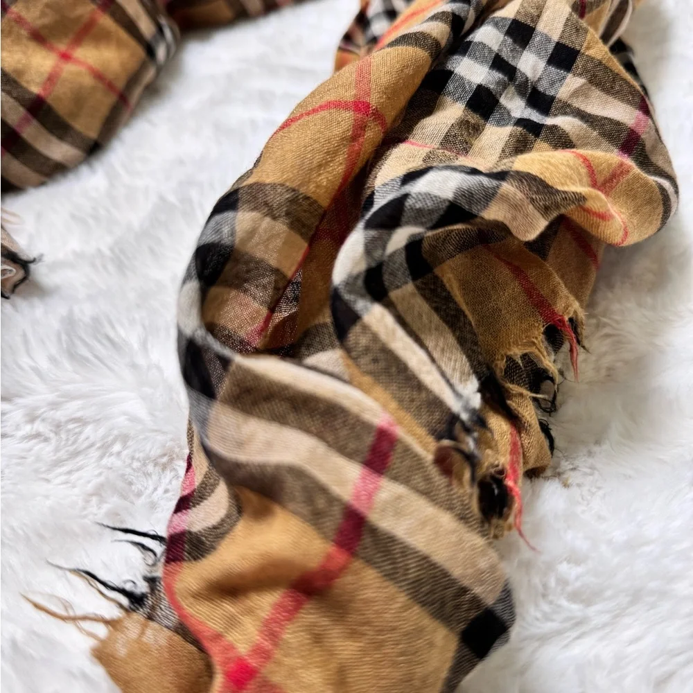 Burberry Wool Silk Checkered Antique Lightweight Large Scarf, Tan / Black - Picture 5 of 9
